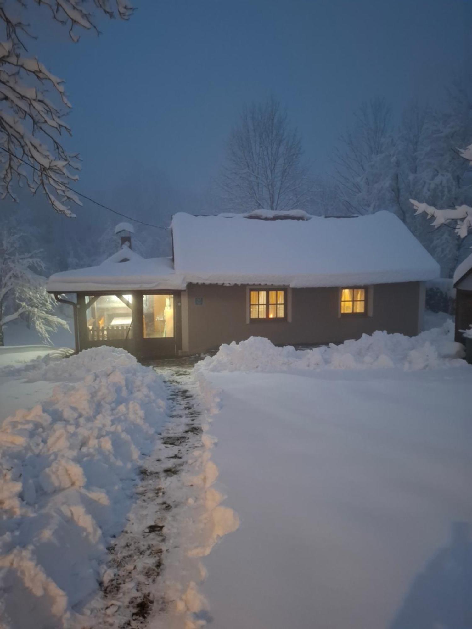 Kuca Za Odmor Ana Villa Josipdol Exterior photo